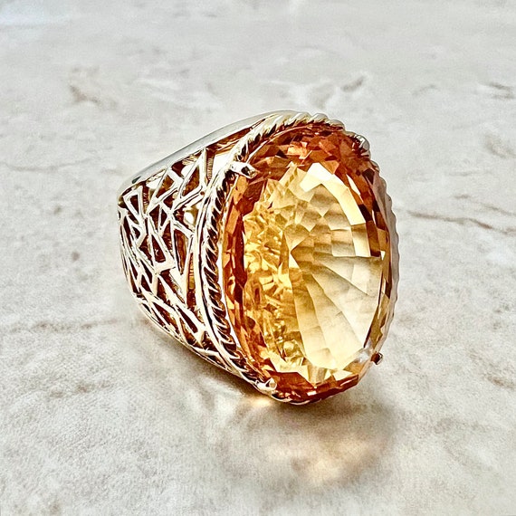 Vintage 14K Citrine Cocktail Ring In Yellow Gold … - image 1