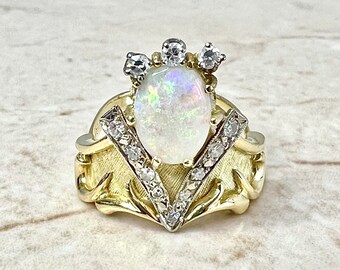 Fine Vintage Opal & Diamond Ring - 18K Two Tone Gold Opal Ring - Yellow Gold Ring - October Birthstone Ring - Cocktail Ring - Birthday Gift