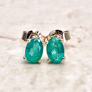 14K Gold Natural Oval Emerald Stud Earrings - Solid 14K Yellow Gold Emerald Earrings - May Birthstone Earrings For Women - Best Gift For Her
