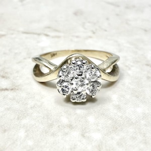 Anello vintage con diamanti a grappolo in oro 14 carati - Anello con alone di diamanti in oro massiccio 14 carati - Anello vintage con diamanti - Anello cocktail con diamanti - Il regalo migliore per lei