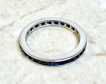 14K 1,5 CT blauwe saffierring Eternity - 14K witgouden saffierring Eternity - blauwe saffierring - trouwring - stapelbare ringen