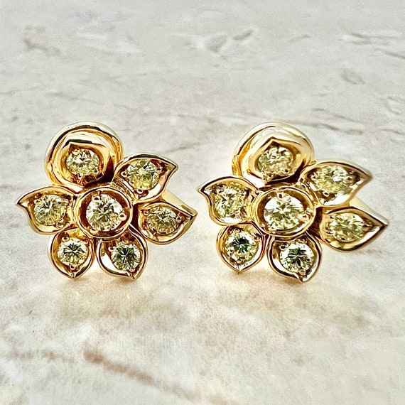 Vintage 18K Yellow Diamond Halo Earrings By Carvi… - image 1