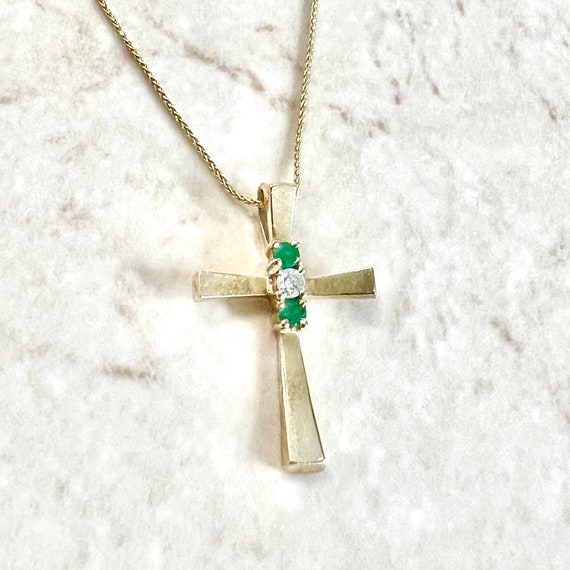 14K Diamond & Emerald Cross Pendant Necklace - 14… - image 1