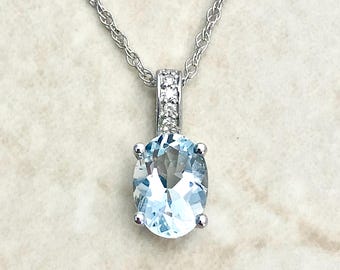 14K Oval Aquamarine Pendant Necklace - 14K White Gold Aquamarine Necklace - Aquamarine & Diamond - March Birthstone Necklace - Gift For Her