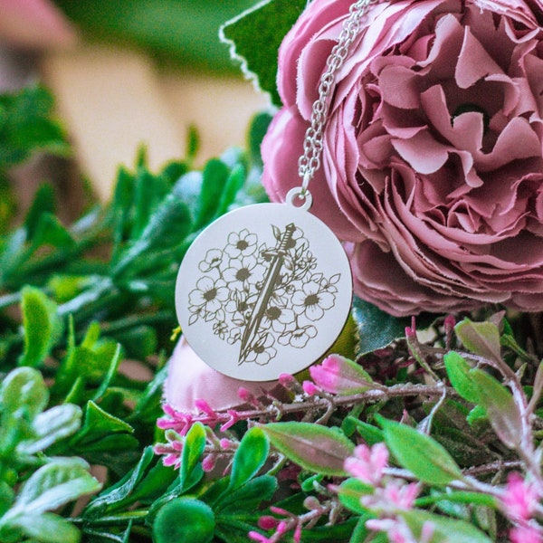 The Cruel Prince Engraved Necklace - Customisable - Book Inspired