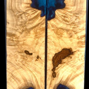KS-207: Knife Scales - Hybrid Blue Resin Natural Stabilized Box Elder Burl