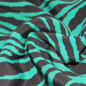 Rayon fabric, Rayon fabric by the yard, 100% rayon crepe fabric for clothes, Rayon viscose fabric for clothing, Green/black sewing fabric