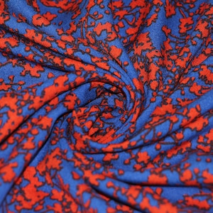 Tecido rayon por quintal, tecido rayon viscose para roupas, tecido rayon challis, tecido rayon com estampa abstrata azul-vermelho