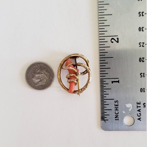 Victorian Gold and Coral Pin - image 2