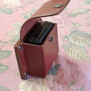 NUOVO - Custodia per telefono Samsung Z-Flip (con custodia protettiva ARMOR installata) - Pelle resistente