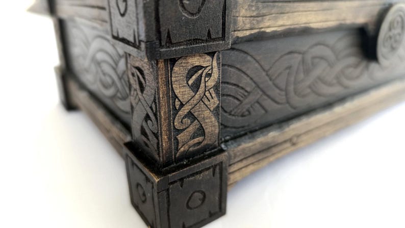 Celtic knot design engraved onto a wooden box, digital file example.