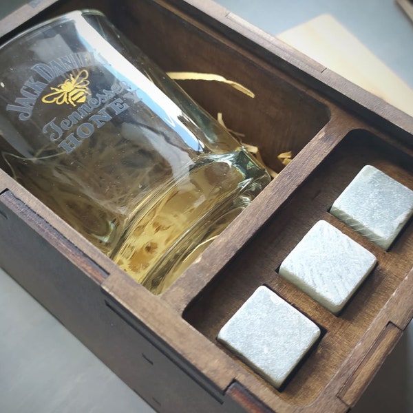 Whiskey Glass Gift Box: Laser Cut Files (SVG, PDF, CDR)