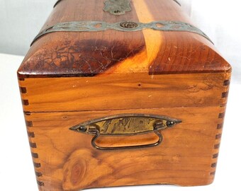 Vintage 1940's Mcgraw Box Co Made USA Wooden Box Metal Straps Pink