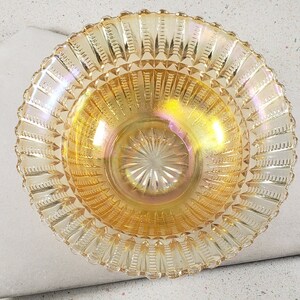 1900&#39;s Imperial Scroll Embossed Flared Edge Carnival Glass Marigold Bowl