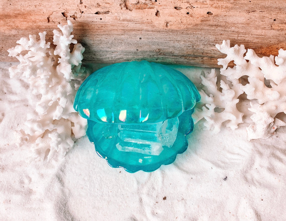 Blue Aura Quartz Clam Shell | Aqua Aura Quartz Seashell | Seashell ...