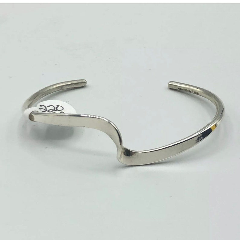 Native American Navajo Handmade Sterling Silver Bracelet