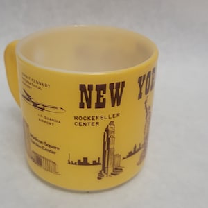 Vintage New York Federal Glass Coffee Mug Cup Manhattan JFK Statue of Liberty Souvenir