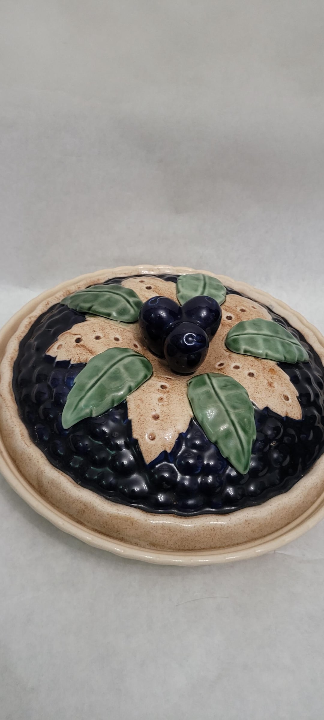 Vintage Covered Blueberry Pie Plate With Lid Ceramic Hand Made Signed ...