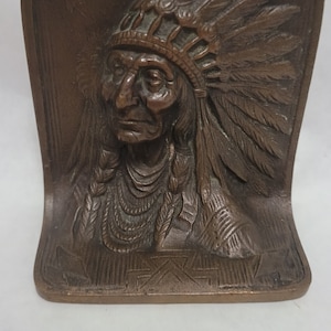 Antique Indian Profile Cast Iron Bookend Indian Chief 1900s Victorian Feather Head Dress