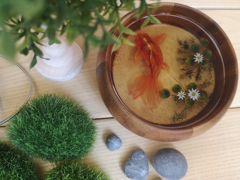 The 5 Best Epoxy Resin Koi Pond Reviews in 2022 5