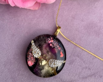 Angel wings pendant