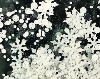 Blizzard - white and clear snowflake chunky dot mix