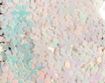 Snowfall- Iridescent snowflake chunky mix
