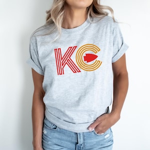 Kansas City Chiefs Unisex Crewneck Tshirt, Womens Chiefs Shirt, Chiefs Gameday Shirt, Chiefs Apparel, Arrowhead Shirt, Superbowl Chiefs