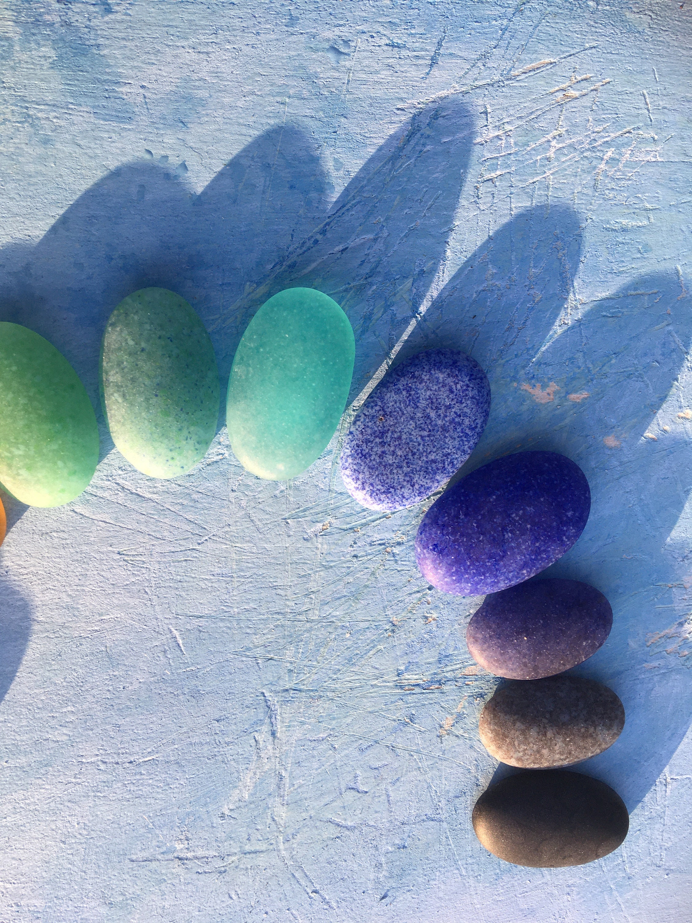 5 Glass memorial pebbles made to commission. Encasing ashes. Etsy