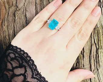 Exotic Ocean Blue Paraiba Tourmaline Ring, Synthetic Paraiba Tourmaline, Minimalist Ring, Engagement Ring, Classic Everyday Ring, 925 Silver