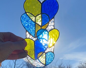 Multiheart vertical many hearts stained glass window decoration