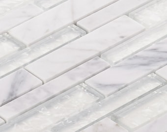 Pearl White Iridescent Crystal Glass Calacatta Marble Linear Mosaic Tile