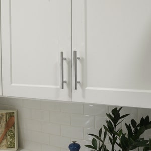 Polished Chrome Cabinet Handles: Modern Stainless Steel Drawer Pulls