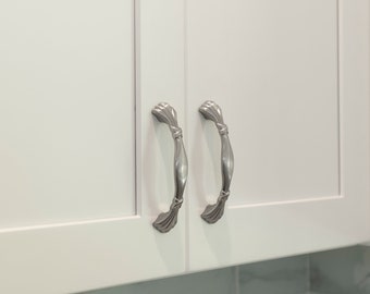 Brushed Nickel Cabinet Pulls: Traditional Stainless Steel Drawer Handles