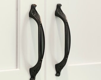 Oil Rubbed Bronze Cabinet Pulls: Traditional Kitchen Hardware