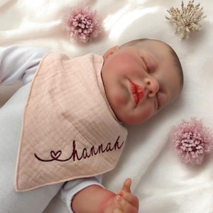 Personalized muslin baby bib with name with heart - burp cloth or cloth for boys and girls, gift for birth or baptism