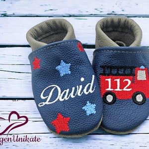 Crawling shoes with name (personalized leather slippers) with fire engine - baby, child, toddler - handmade gift