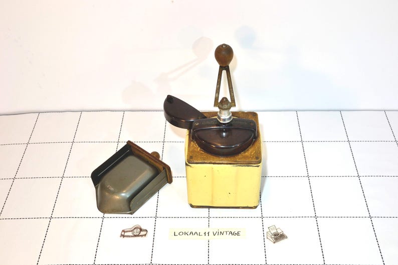 Vintage Peugeot Coffee Grinder: Cream French Manual Mill, Wood & Metal image 9