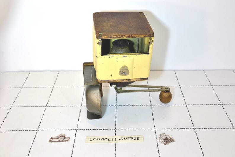 Vintage Peugeot Coffee Grinder: Cream French Manual Mill, Wood & Metal image 5