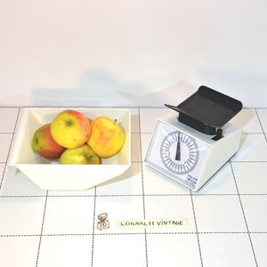 Balance de cuisine Bengt EK vintage : EKS Sweden, plastique blanc et noir image 2