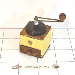 Vintage Peugeot Coffee Grinder: Cream French Manual Mill, Wood & Metal image 1