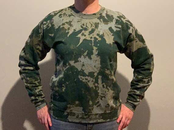 dark green tie dye sweatshirt