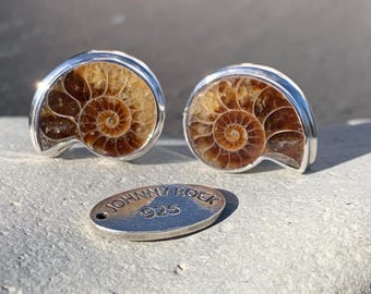 Gemelli con ammonite del Madagascar, realizzati a mano in argento sterling 925, gemelli con fossili di ammonite