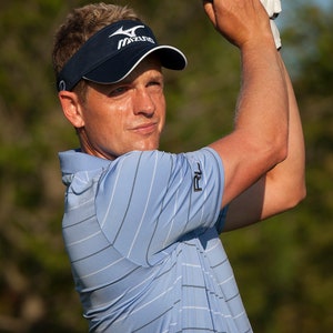 Luke Donald PGA Professional Pro Golfer Golf 8x10-30x40 Photo Print CHOICES