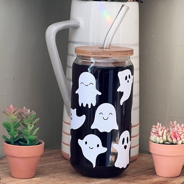 Linda taza de cerveza fantasma, taza de café helado de temporada espeluznante, vaso de lata de cerveza de Halloween, vaso de café de decoración de otoño, vaso de lata de cerveza minimalista