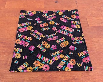 Handmade Fabric Jar Opener: Retro Floral Grip Aid for Seniors