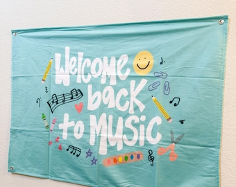 Welkom terug bij muziek! Hangend wandtapijt | Muziekdocent, Muziekpedagoog, Muzieklokaal, Muziekles, Decoratie muzieklokaal, Decoratie muziekles, Banner