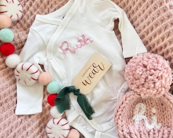 hand embroidered name body suit | Baby girl | Baby boy| 100% organic cotton bodysuit | monogrammed| onesie | wrap long sleeve