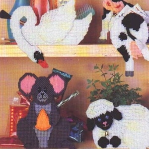 Shelf Sitter / Pdf Vintage Plastic Canvas Pattern / Digital Instant Pattern / DIY