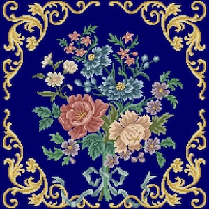 Może przedstawiać: Bukiet kwiatów z różowymi, białymi i niebieskimi kwiatami, otoczony złotą ozdobną ramą na ciemnoniebieskim tle.